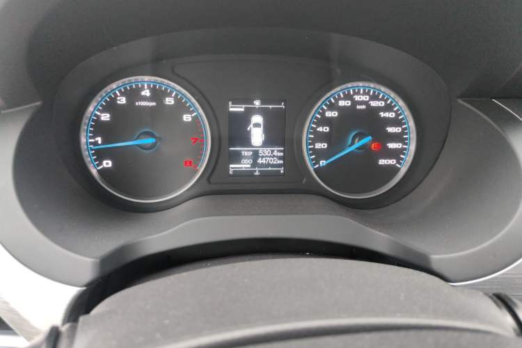 Used JAC Refine M3 2023 PLUS 1.8L 9-Seater Smart Connectivity Version Instrument Cluster