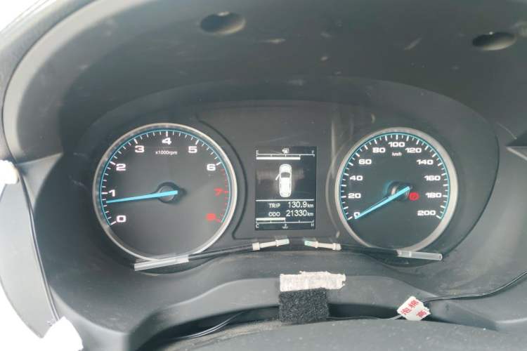 Used JAC Refine M3 2023 PLUS 1.8L 7/8-seater Smart Connectivity Version Instrument Cluster