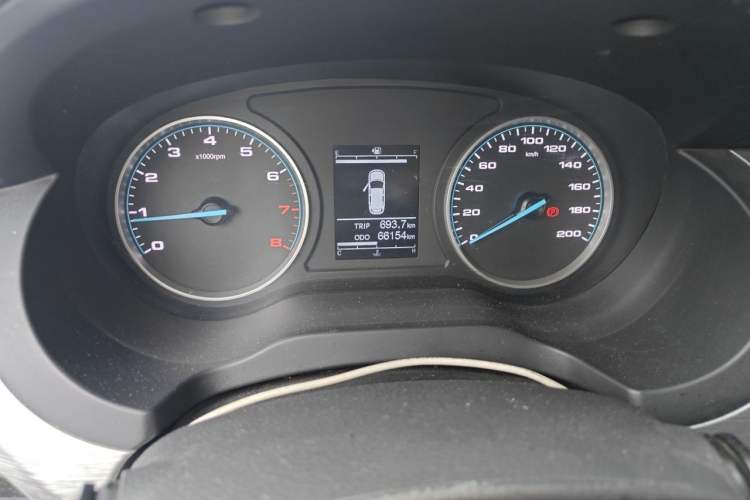 Used JAC Refine M3 2023 PLUS 1.5T 5/7-seat Classic Edition Instrument Cluster