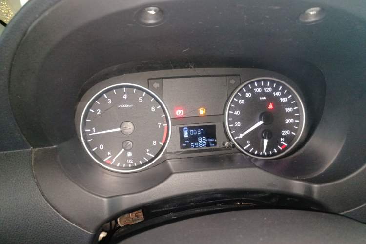 Used JAC Refine M3 2023 PLUS 1.5T 5/7-seat Classic Edition Instrument Cluster