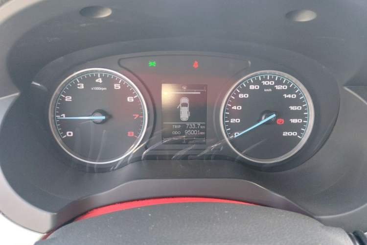 Used JAC Refine M3 2023 PLUS 1.8L 9-Seater Smart Connectivity Version Instrument Cluster