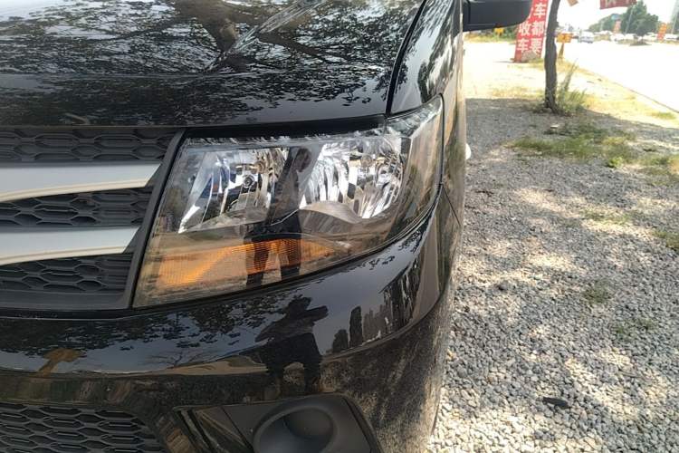 Used JAC Refine M3 2023 PLUS 1.5T 5/7-seat Classic Edition Left Front Headlight