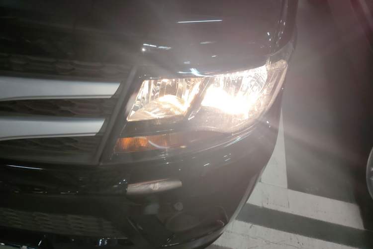 Used JAC Refine M3 2023 PLUS 1.5T 5/7-seat Classic Edition Left Front Headlight