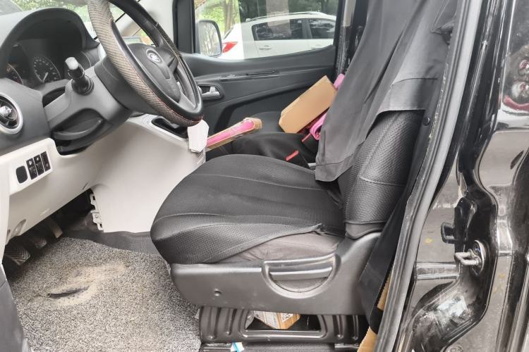 Used JAC Refine M3 2023 PLUS 1.5T 5/7-seat Classic Edition Left Front Seat