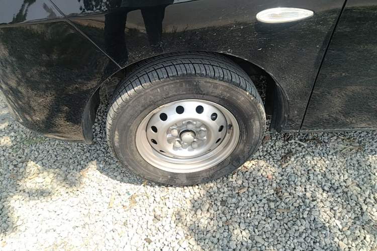 Used JAC Refine M3 2023 PLUS 1.5T 5/7-seat Classic Edition Left Front Wheel Hub