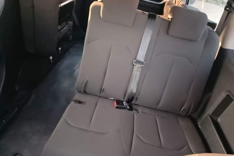 Used JAC Refine M3 2023 PLUS 1.5T 5/7-seat Classic Edition Left Rear Seat