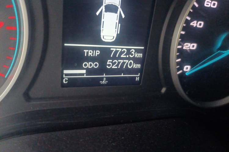 Used JAC Refine M3 2023 PLUS 1.5T 9-Seater Smart Connectivity Version Odometer Close Up