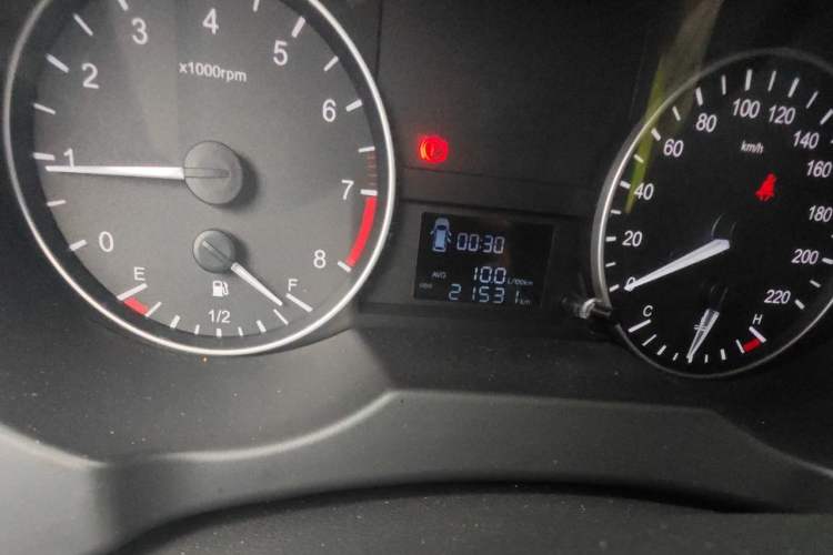 Used JAC Refine M3 2023 1.8L 7/8-Seater Comfort Edition Odometer Close Up