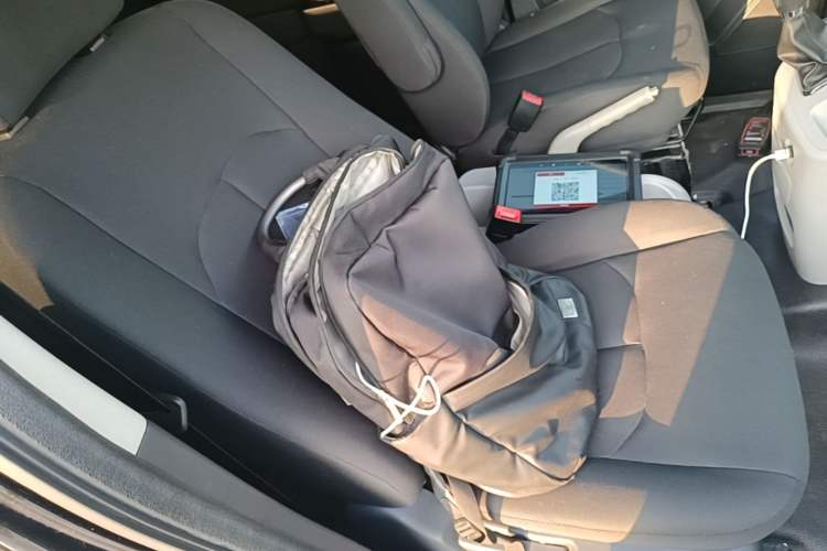 Used JAC Refine M3 2023 PLUS 1.5T 5/7-seat Classic Edition Right Front Seat