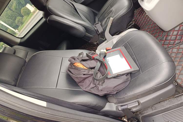 Used JAC Refine M3 2023 PLUS 1.5T 5/7-seat Classic Edition Right Front Seat