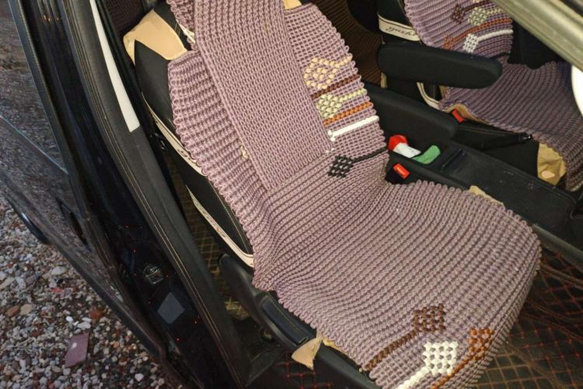Used JAC Refine M3 2023 PLUS 1.8L 9-Seater Smart Connectivity Version Right Front Seat
