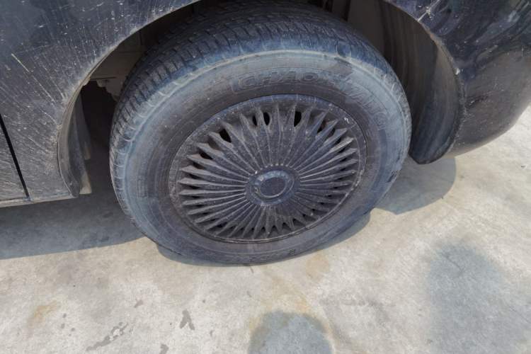 Used JAC Refine M3 2023 PLUS 1.5T 5/7-seat Classic Edition Right Front Wheel Hub