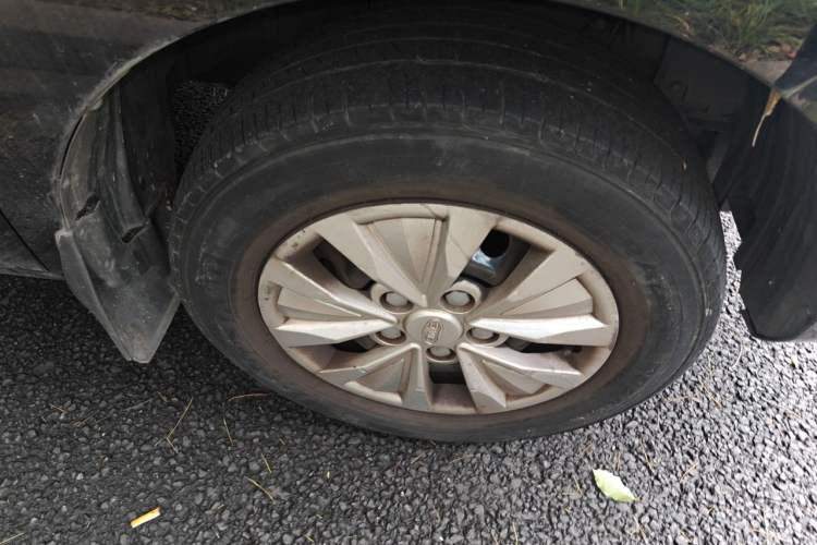 Used JAC Refine M3 2023 PLUS 1.5T 5/7-seat Classic Edition Right Front Wheel Hub