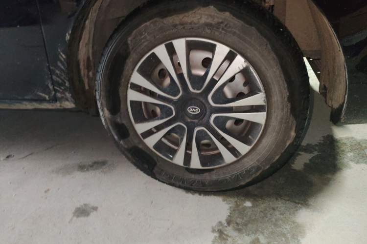 Used JAC Refine M3 2023 PLUS 1.5T 5/7-seat Classic Edition Right Front Wheel Hub