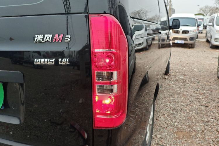 Used JAC Refine M3 2023 PLUS 1.8L 7/8-seater Elite Edition Right Rear Taillight