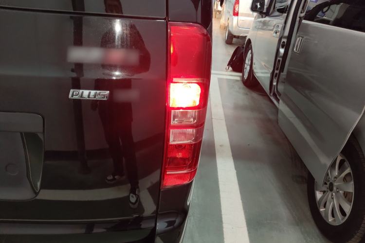 Used JAC Refine M3 2023 PLUS 1.5T 5/7-seat Classic Edition Right Rear Taillight