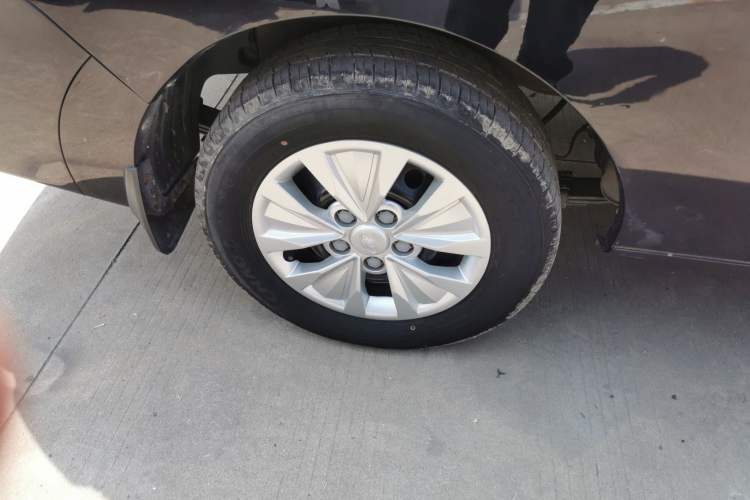 Used JAC Refine M3 2023 PLUS 1.5T 7/8-seater Smart Connectivity Version Right Rear Wheel Hub