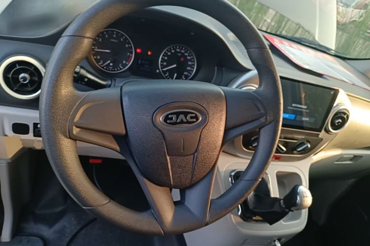Used JAC Refine M3 2023 PLUS 1.5T 5/7-seat Classic Edition Steering Wheel