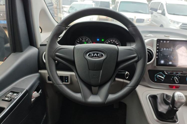 Used JAC Refine M3 2023 PLUS 1.8L 7/8-seater Elite Edition Steering Wheel