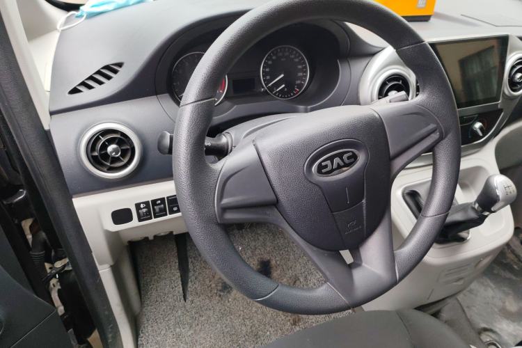 Used JAC Refine M3 2023 PLUS 1.5T 5/7-seat Classic Edition Steering Wheel