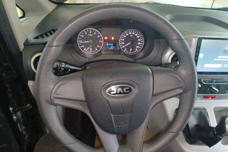 Used JAC Refine M3 2023 PLUS 1.5T 5/7-seat Classic Edition Steering Wheel