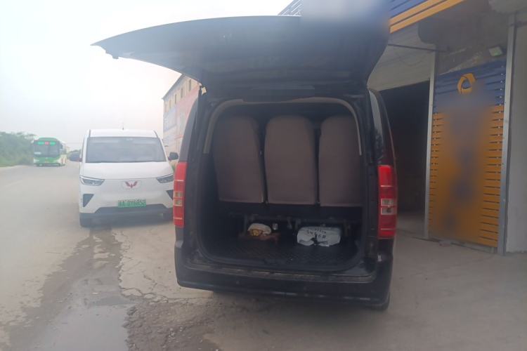 Used JAC Refine M3 2023 PLUS 1.5T 9-Seater Smart Connectivity Version Trunk