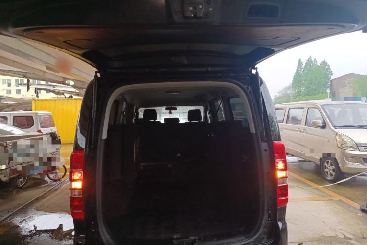 Used JAC Refine M3 2023 PLUS 1.5T 5/7-seat Classic Edition Trunk