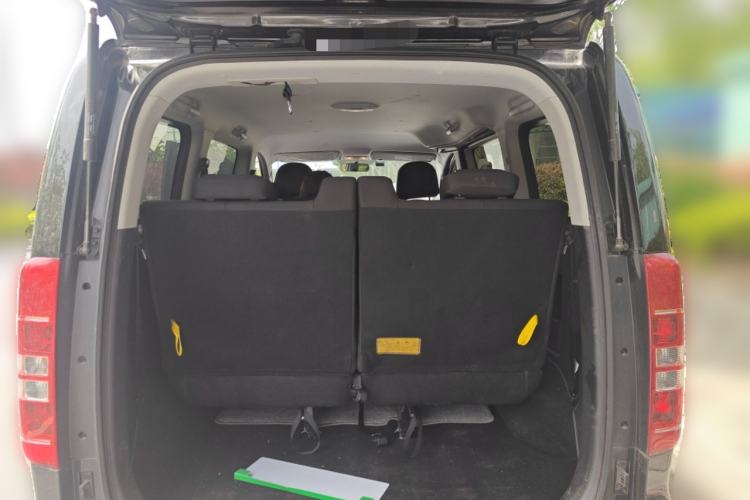 Used JAC Refine M3 2023 1.5T 7/8-Seater Smart Connectivity Version Trunk