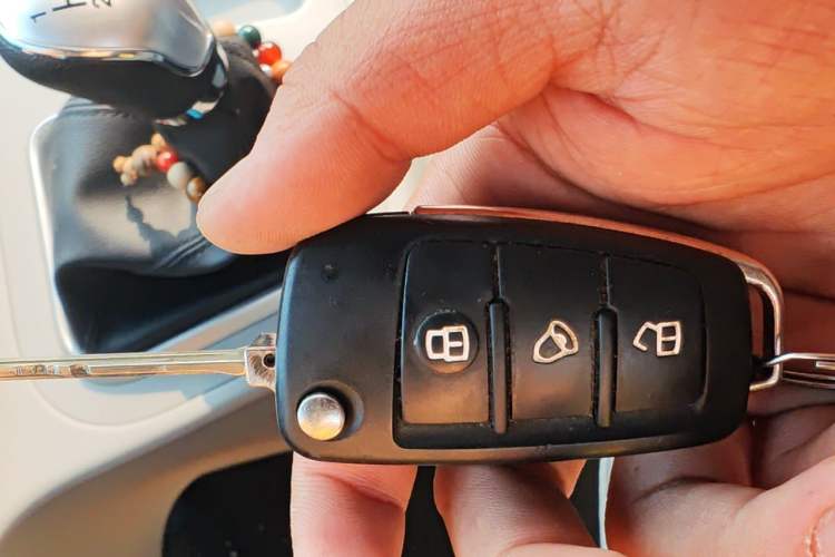 Used JAC Refine M3 2023 PLUS 1.5T 5/7-seat Classic Edition Vehicle Key
