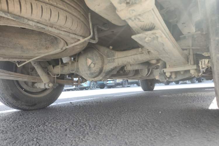 Used JAC Refine M3 2023 1.8L 5-Seater Classic Edition Chassis Rear Right