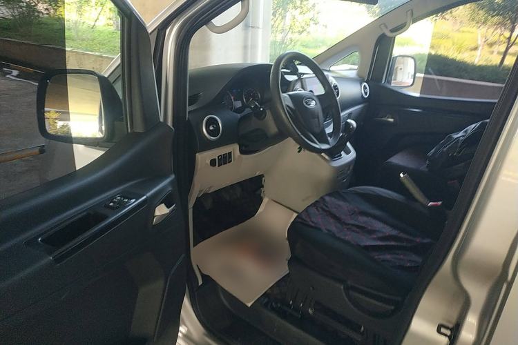 Used JAC Refine M3 2023 PLUS 1.5T 5/7-seat Classic Edition Driver Seat