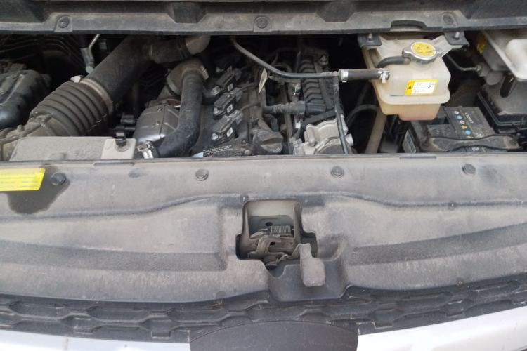 Used JAC Refine M3 2023 PLUS 1.5T 5/7-seat Classic Edition Engine Bay