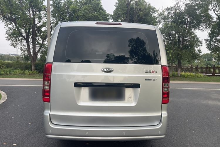 Used JAC Refine M3 2023 PLUS 1.5T 5/7-seat Classic Edition Exterior 1