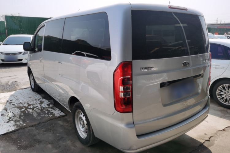 Used JAC Refine M3 2023 PLUS 1.5T 5/7-seat Classic Edition Exterior 2
