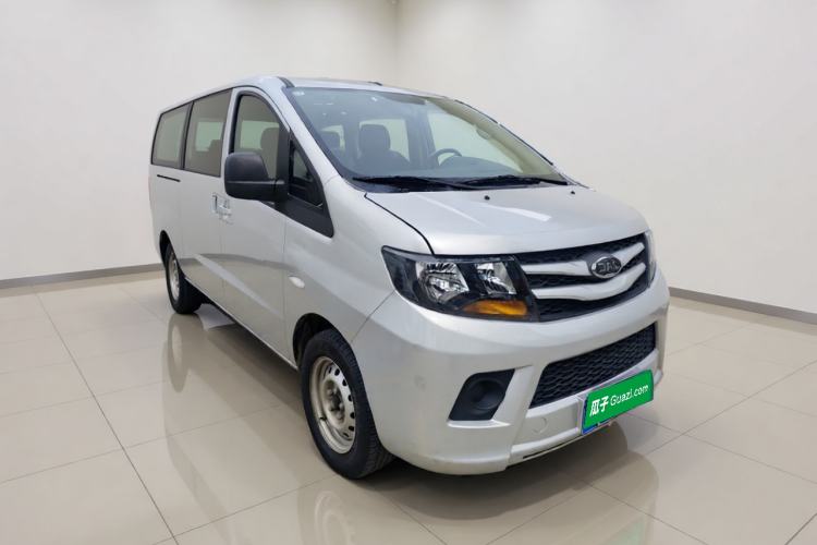 Used JAC Refine M3 2023 PLUS 1.5T 5/7-seat Classic Edition Exterior 2