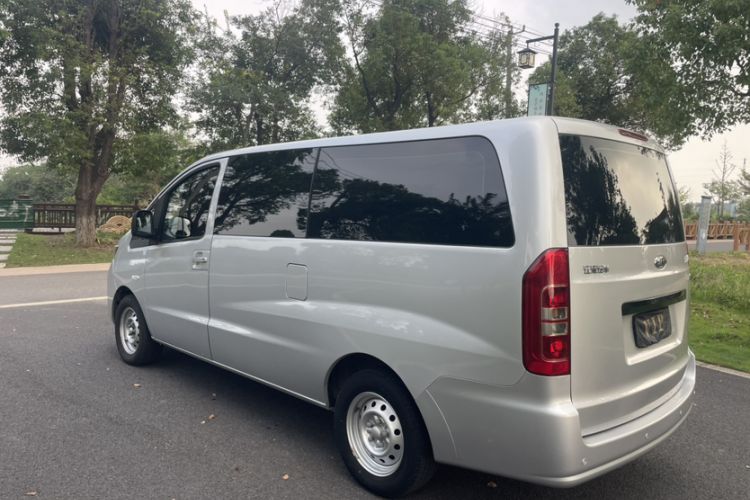 Used JAC Refine M3 2023 PLUS 1.5T 5/7-seat Classic Edition Exterior 6