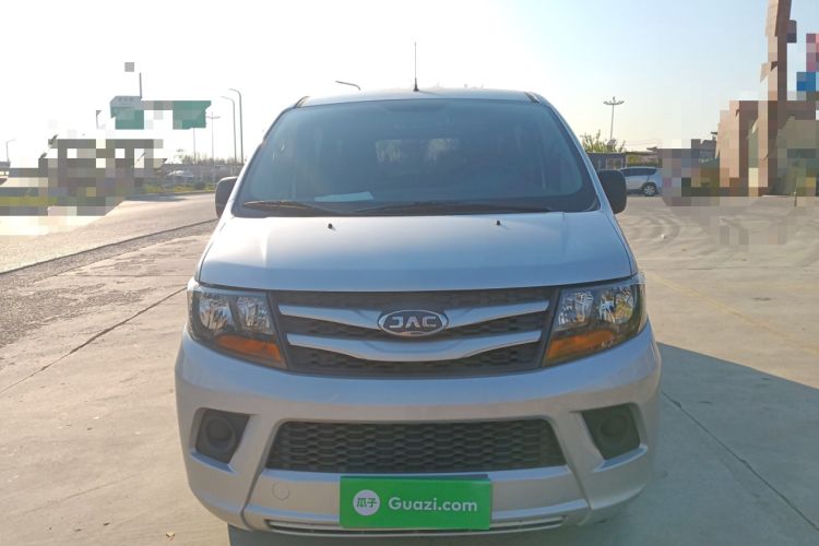 Used JAC Refine M3 2023 PLUS 1.5T 5/7-seat Classic Edition Front