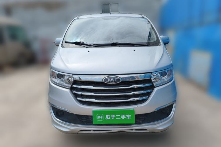 Used JAC Refine M3 2023 PLUS 1.8L 9-Seater Elite Edition Front