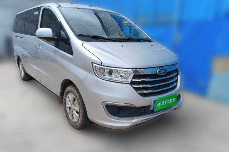 Used JAC Refine M3 2023 PLUS 1.8L 9-Seater Elite Edition Front Right 45 Deg