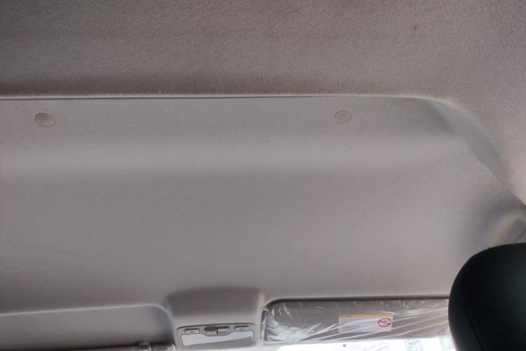 Used JAC Refine M3 2023 PLUS 1.5T 9-Seater Smart Connectivity Version Headliner