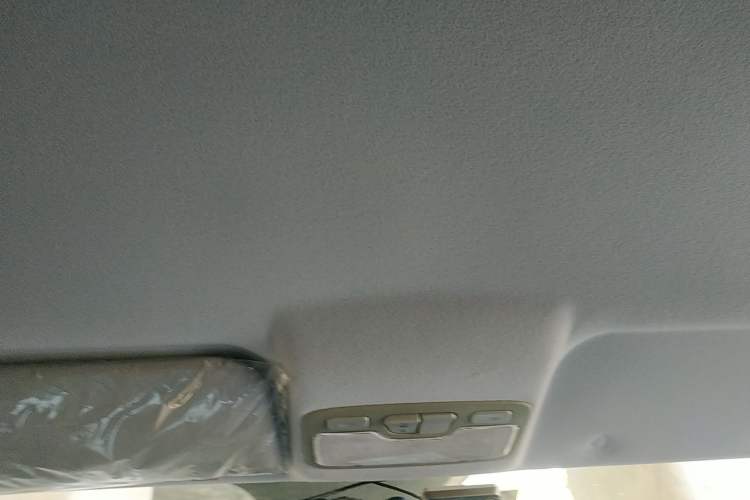 Used JAC Refine M3 2023 PLUS 1.5T 5/7-seat Classic Edition Headliner