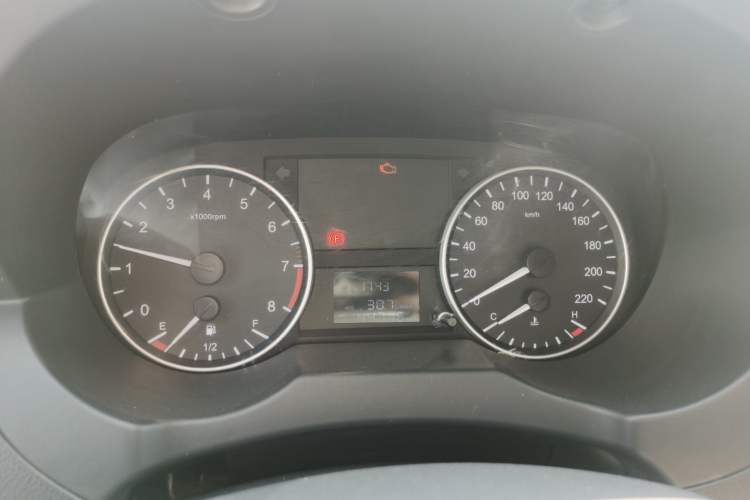 Used JAC Refine M3 2023 PLUS 1.5T 5/7-seat Classic Edition Instrument Cluster