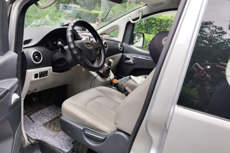 Used JAC Refine M3 2023 PLUS 1.5T 5/7-seat Classic Edition Left Front Seat