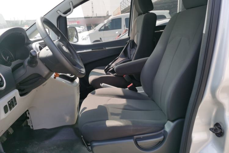Used JAC Refine M3 2023 PLUS 1.5T 5/7-seat Classic Edition Left Front Seat