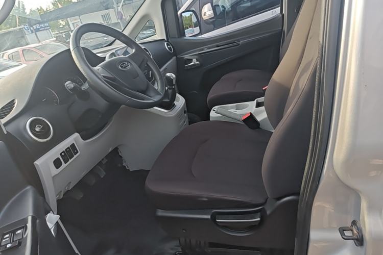 Used JAC Refine M3 2023 PLUS 1.5T 5/7-seat Classic Edition Left Front Seat
