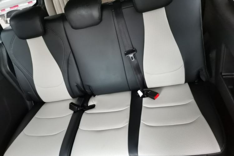 Used JAC Refine M3 2023 PLUS 1.5T 7/8-seater Smart Connectivity Version Left Rear Seat