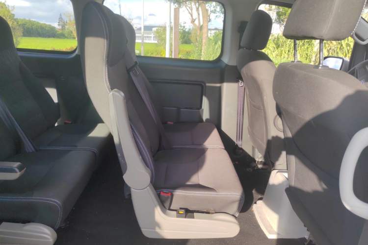 Used JAC Refine M3 2023 PLUS 1.8L 9-Seater Comfort Edition Left Rear Seat