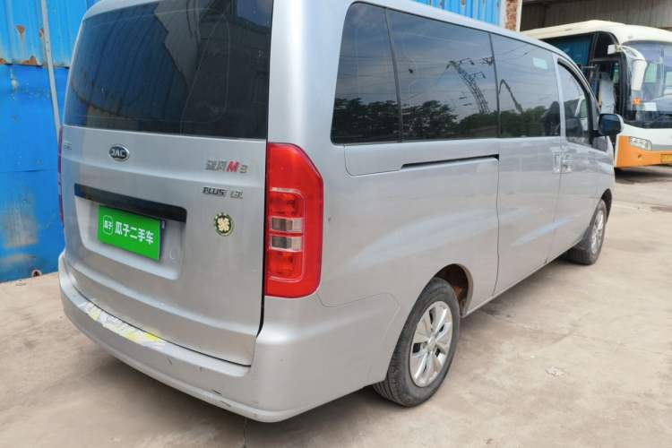 Used JAC Refine M3 2023 PLUS 1.8L 9-Seater Elite Edition Rear Right 45 Deg