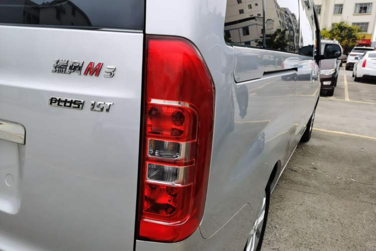 Used JAC Refine M3 2023 PLUS 1.5T 7/8-seater Smart Connectivity Version Right Rear Taillight