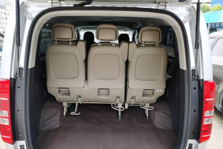 Used JAC Refine M3 2023 PLUS 1.5T 7/8-seater Smart Connectivity Version Trunk
